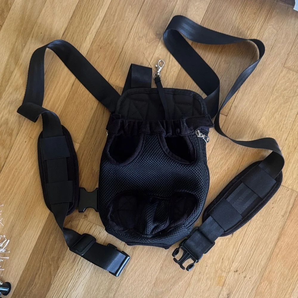 Black Dog Pet Carrier